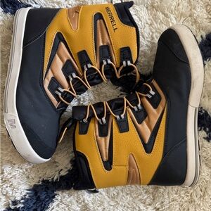 Merrell Black and Yellow High-Top Sneakers